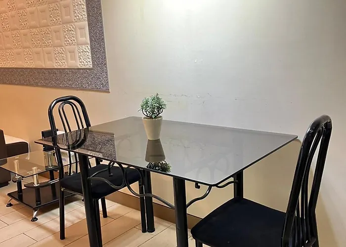 Apartment Kyendenz Condotel-across Naia T3 Pool View With Wifi Manila
