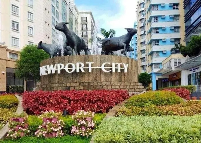 Apartment Kyendenz Condotel-across Naia T3 Pool View With Wifi